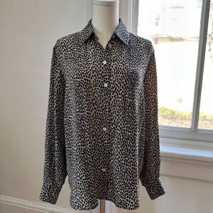 100% SILK Leopard Print Long Sleeve Button Down Shirt